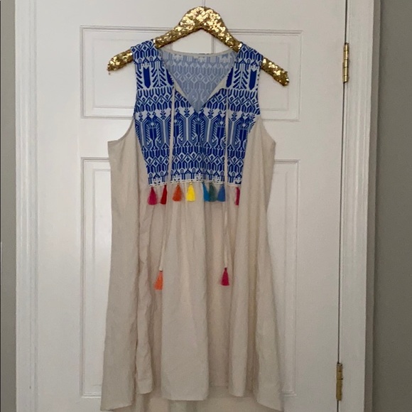 ☀️Summer Tassel Dress. Size Large - Picture 5 of 6